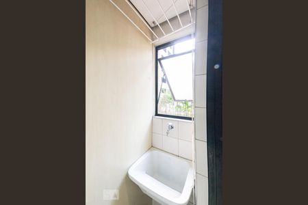 Apartamento à venda com 72m², 2 quartos e 1 vagaÁrea de Serviço