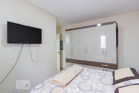Quarto de casa à venda com 2 quartos, 100m² em Santa Teresinha, São Paulo