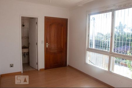 Sala de casa de condomínio à venda com 3 quartos, 250m² em Santo Antônio, Porto Alegre