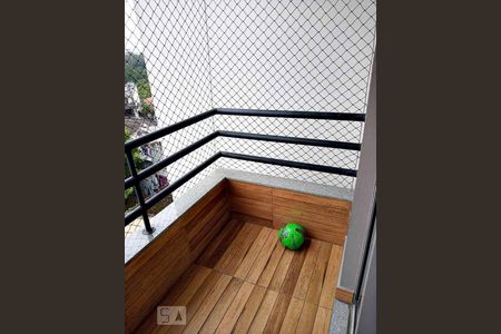 Apartamento à venda com 72m², 3 quartos e 1 vagaSacada