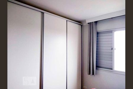 Apartamento à venda com 72m², 3 quartos e 1 vagaQuarto 2