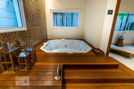 Apartamento à venda com 75m², 2 quartos e 1 vagaSPA