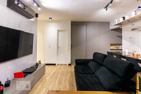 Sala de apartamento à venda com 2 quartos, 75m² em Jardim Leonor Mendes de Barros, São Paulo