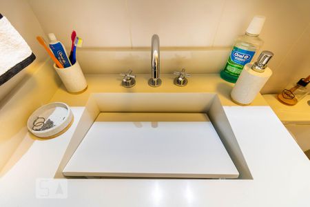 Apartamento à venda com 75m², 2 quartos e 1 vagaBanheiro