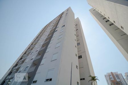 Apartamento à venda com 55m², 2 quartos e 1 vaga Apartamento à venda com 55m², 2 quartos e 1 vagaFachada