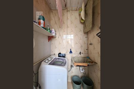 Apartamento à venda com 70m², 2 quartos e 1 vagaÁrea de Serviço