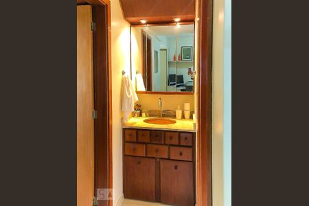 Apartamento à venda com 40m², 1 quarto e sem vaga Apartamento à venda com 40m², 1 quarto e sem vagaSuíte