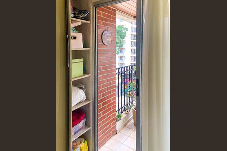 Sala de apartamento para alugar com 1 quarto, 40m² em Pinheiros, São Paulo