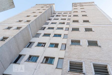Apartamento à venda com 58m², 2 quartos e 1 vagaFachada