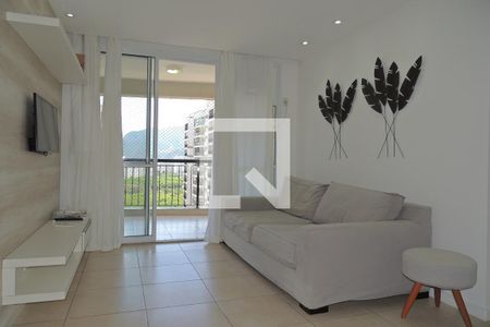 Sala  de apartamento para alugar com 2 quartos, 69m² em Jacarepaguá, Rio de Janeiro