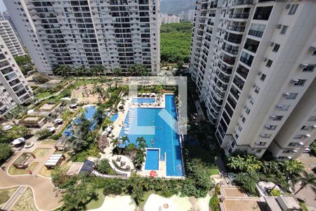 Apartamento para alugar com 69m², 2 quartos e 1 vagaÁrea comum - Piscina