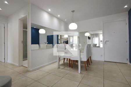 Apartamento para alugar com 69m², 2 quartos e 1 vagaSala 