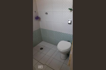 Casa à venda com 200m², 3 quartos e 2 vagasBanheiro Suite 2