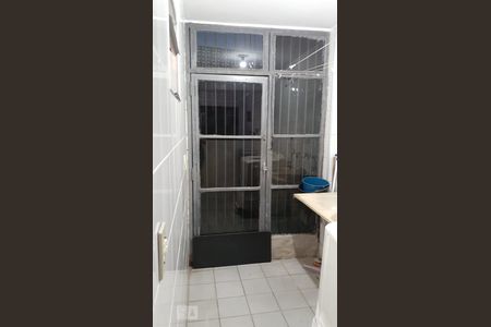 Casa à venda com 200m², 3 quartos e 2 vagasLavanderia