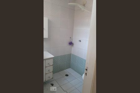 Casa à venda com 200m², 3 quartos e 2 vagasBanheiro Suite 2