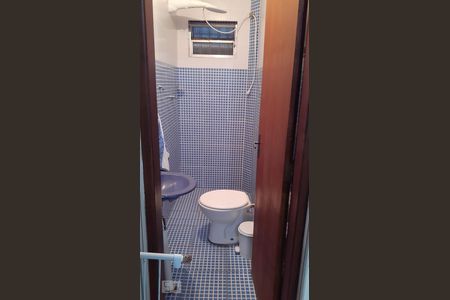 Casa à venda com 200m², 3 quartos e 2 vagasBanheiro