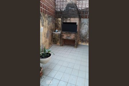 Casa à venda com 200m², 3 quartos e 2 vagasChurrasqueira