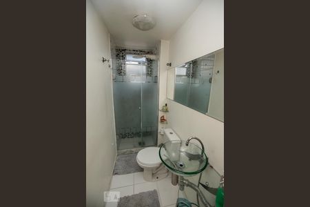 Banheiro de apartamento à venda com 3 quartos, 60m² em Engenho de Dentro, Rio de Janeiro