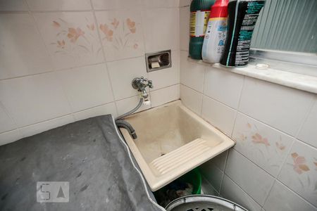 Apartamento à venda com 60m², 3 quartos e sem vagaÁrea de Serviço