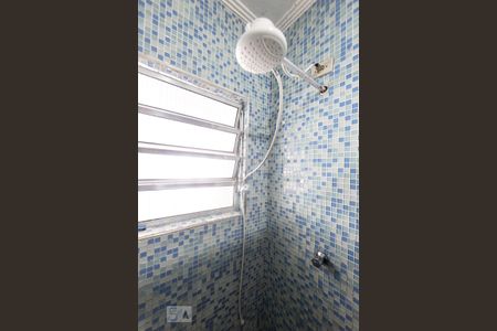 Casa à venda com 75m², 2 quartos e 2 vagasBanheiro Social