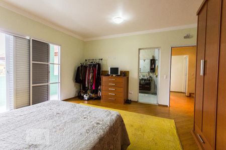 Casa à venda com 750m², 4 quartos e 8 vagasSuíte 3