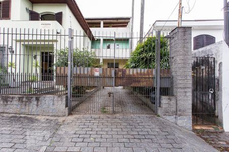 Casa à venda com 750m², 4 quartos e 8 vagasFachada