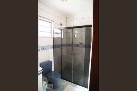 Casa à venda com 150m², 4 quartos e 2 vagas Casa à venda com 150m², 4 quartos e 2 vagasBanheiro da Suíte