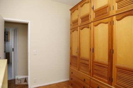 quarto 2 de apartamento à venda com 2 quartos, 55m² em Grajau, Rio de Janeiro