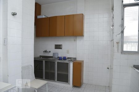 cozinha de apartamento à venda com 2 quartos, 55m² em Grajau, Rio de Janeiro