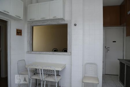 cozinha de apartamento à venda com 2 quartos, 55m² em Grajau, Rio de Janeiro