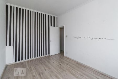Quarto 2 de apartamento para alugar com 2 quartos, 100m² em Vista Alegre, Rio de Janeiro