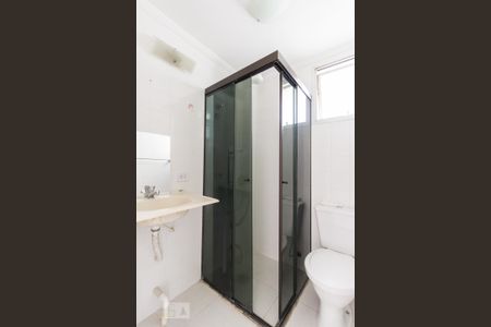 Banheiro de apartamento para alugar com 2 quartos, 73m² em Vila Pereira Barreto, São Paulo