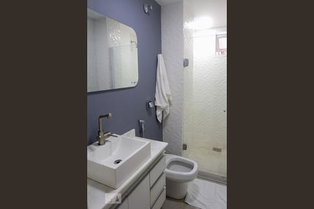 Apartamento à venda com 82m², 2 quartos e sem vagaBanheiro Social