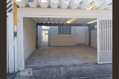 Garagem de casa à venda com 2 quartos, 125m² em Belenzinho, São Paulo