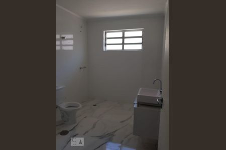 Banheiro de casa à venda com 2 quartos, 125m² em Belenzinho, São Paulo
