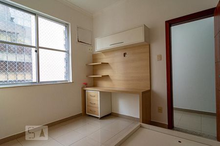 Quarto 2 de apartamento à venda com 2 quartos, 72m² em Icaraí, Niterói