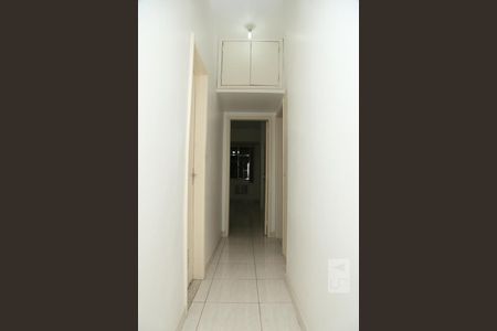 Corredor de apartamento para alugar com 2 quartos, 80m² em Maracanã, Rio de Janeiro