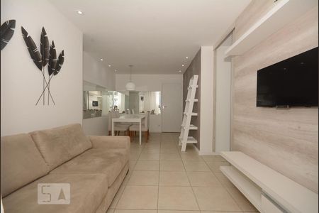 Sala de apartamento para alugar com 2 quartos, 70m² em Jacarepaguá, Rio de Janeiro