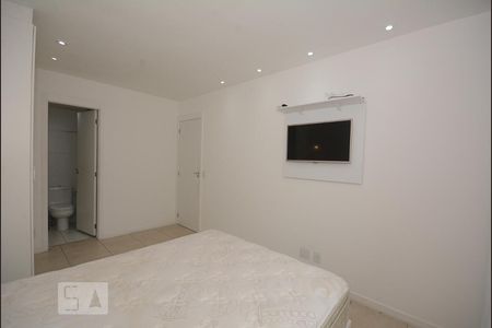 Apartamento para alugar com 70m², 2 quartos e 1 vagaSuíte