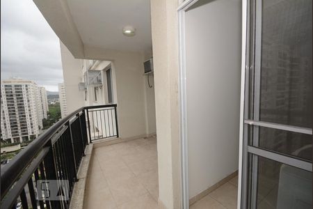 Apartamento para alugar com 70m², 2 quartos e 1 vagaVaranda