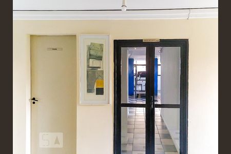 Apartamento à venda com 54m², 2 quartos e 2 vagasHall