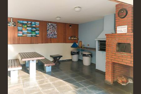 Apartamento à venda com 54m², 2 quartos e 2 vagasChurrasqueira