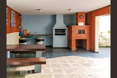 Apartamento à venda com 54m², 2 quartos e 2 vagasChurrasqueira