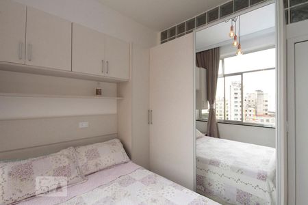 Apartamento à venda com 37m², 1 quarto e sem vagaQuarto