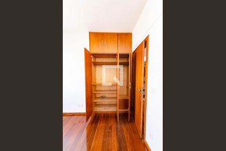 Apartamento para alugar com 150m², 3 quartos e 2 vagasQuarto 2