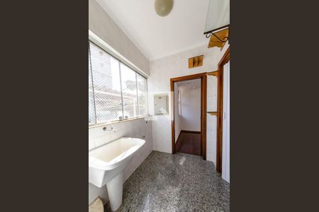 Apartamento para alugar com 150m², 3 quartos e 2 vagasÁrea de serviço