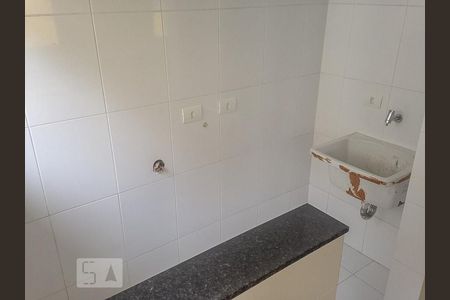 Lavanderia de casa de condomínio à venda com 3 quartos, 117m² em Vila Pereira Cerca, São Paulo