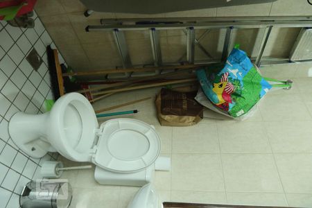 Apartamento para alugar com 100m², 3 quartos e 2 vagasBanheiro de serviço