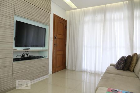 Sala de apartamento para alugar com 3 quartos, 100m² em São Pedro, Belo Horizonte