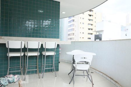 Varanda de apartamento para alugar com 3 quartos, 100m² em São Pedro, Belo Horizonte